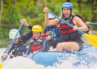 Rafting with kids in costa rica