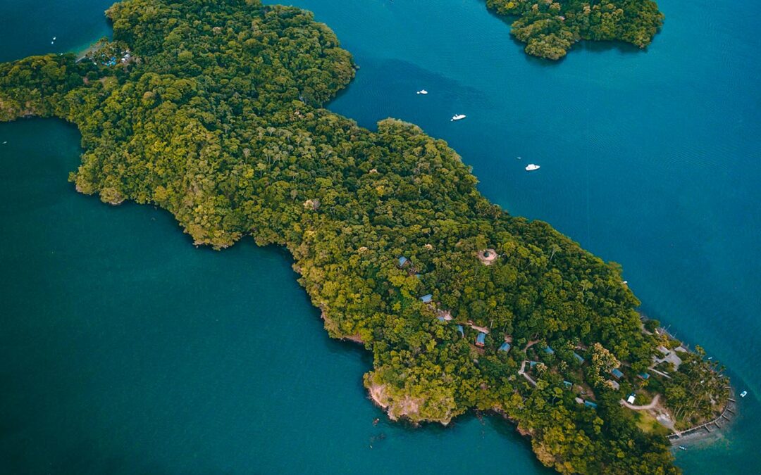 Isla Chiquita Glamping Hotel