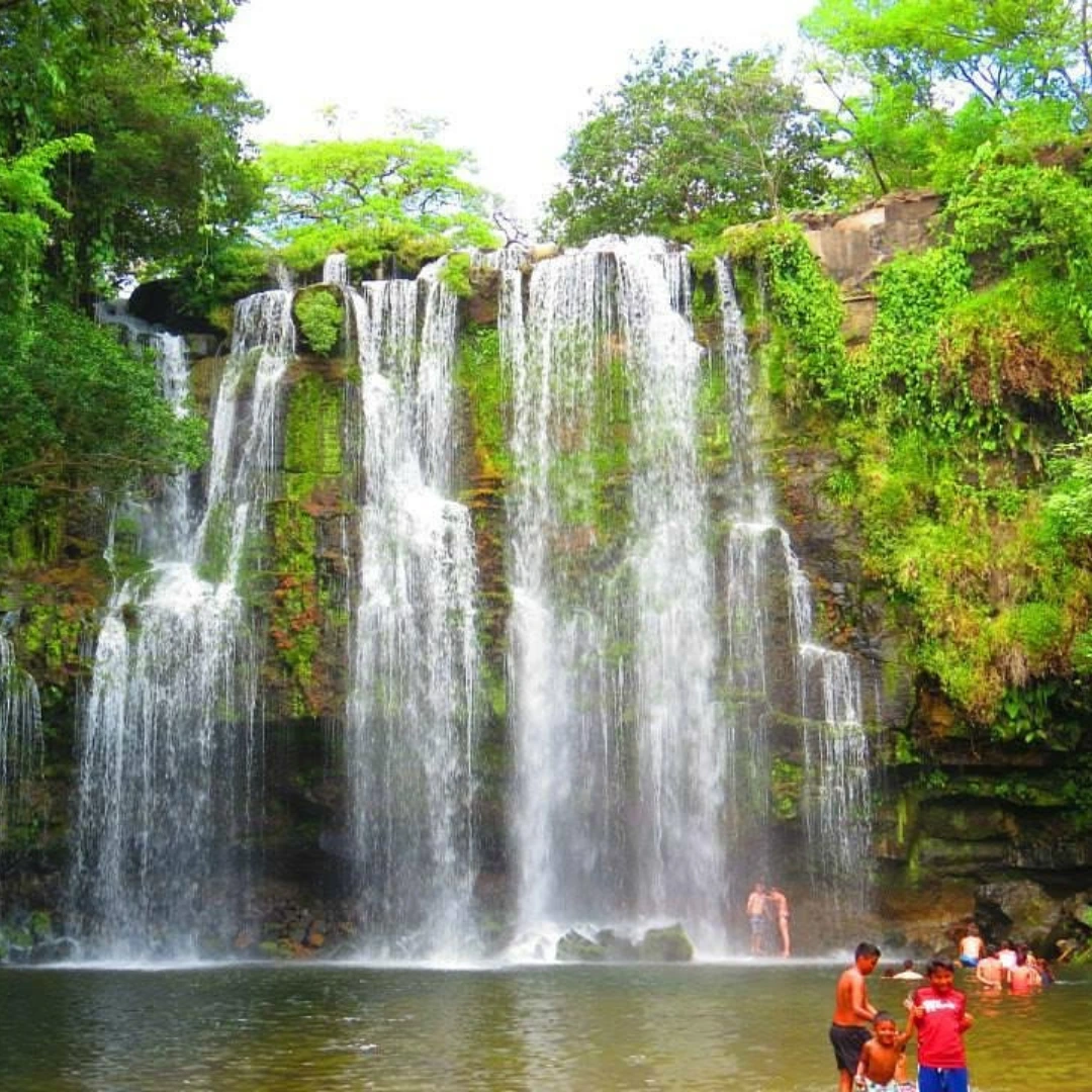 llanos de cortes waterfall