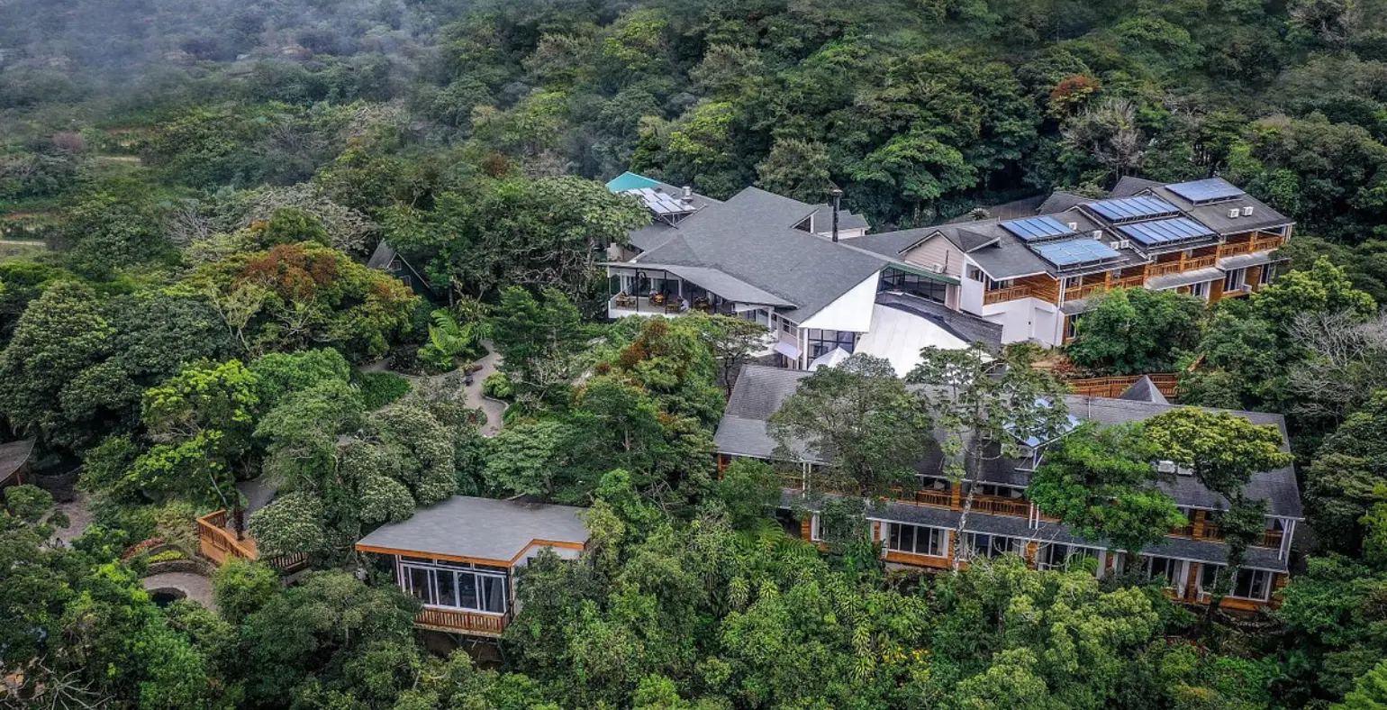 Family eco-lodge in the Costa Rican rainforest